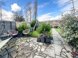 Photo 21- click for photo gallery